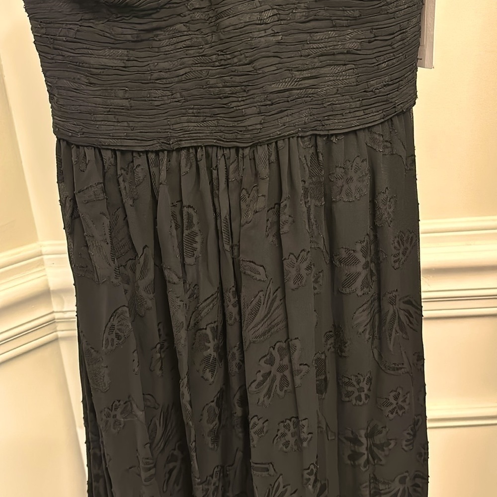 AMUR Lilyana Halter Maxi Dress - Picture 12 of 13